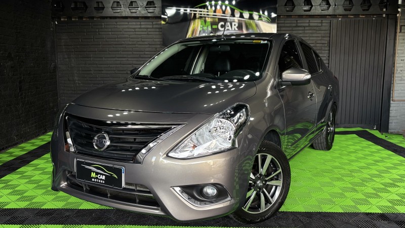 VERSA 1.6 16V FLEX UNIQUE 4P XTRONIC - 2018 - FELIZ