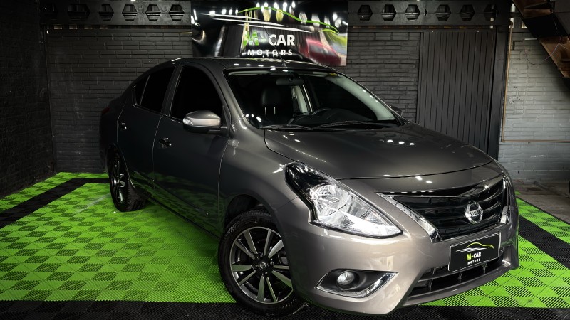 versa 1.6 16v flex unique 4p xtronic 2018 feliz