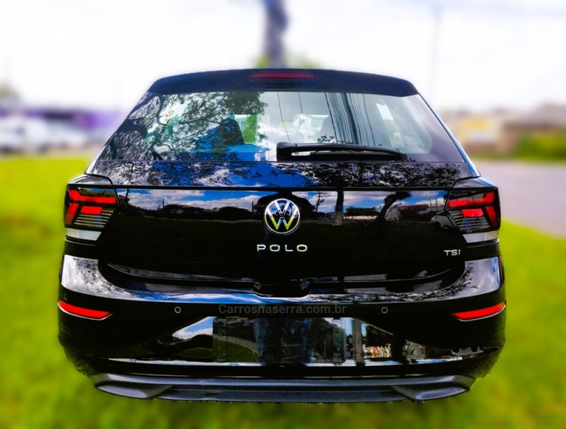 POLO 1.0 TSI COMFORTLINE 12V FLEX 4P AUTOMÁTICO - 2024 - NOVO HAMBURGO