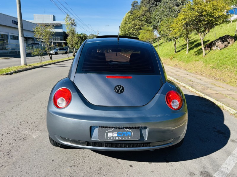 NEW BEETLE 2.0 MI 8V GASOLINA 2P TIPTRONIC - 2007 - BENTO GONçALVES