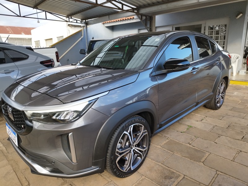 fastback 1.0 impetus 200 turbo flex 4p automatico 2023 veranopolis