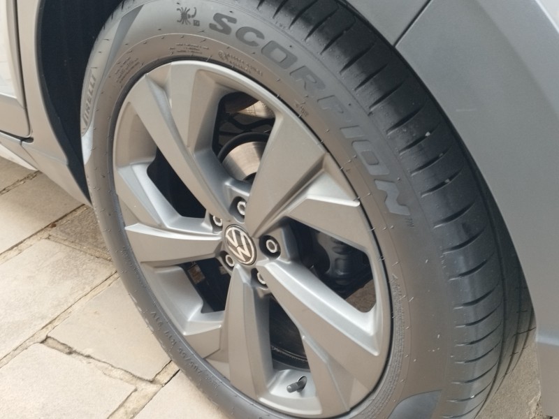 NIVUS 1.0 TSI HIGHLINE FLEX 4P AUTOMÁTICO - 2024 - VERANóPOLIS