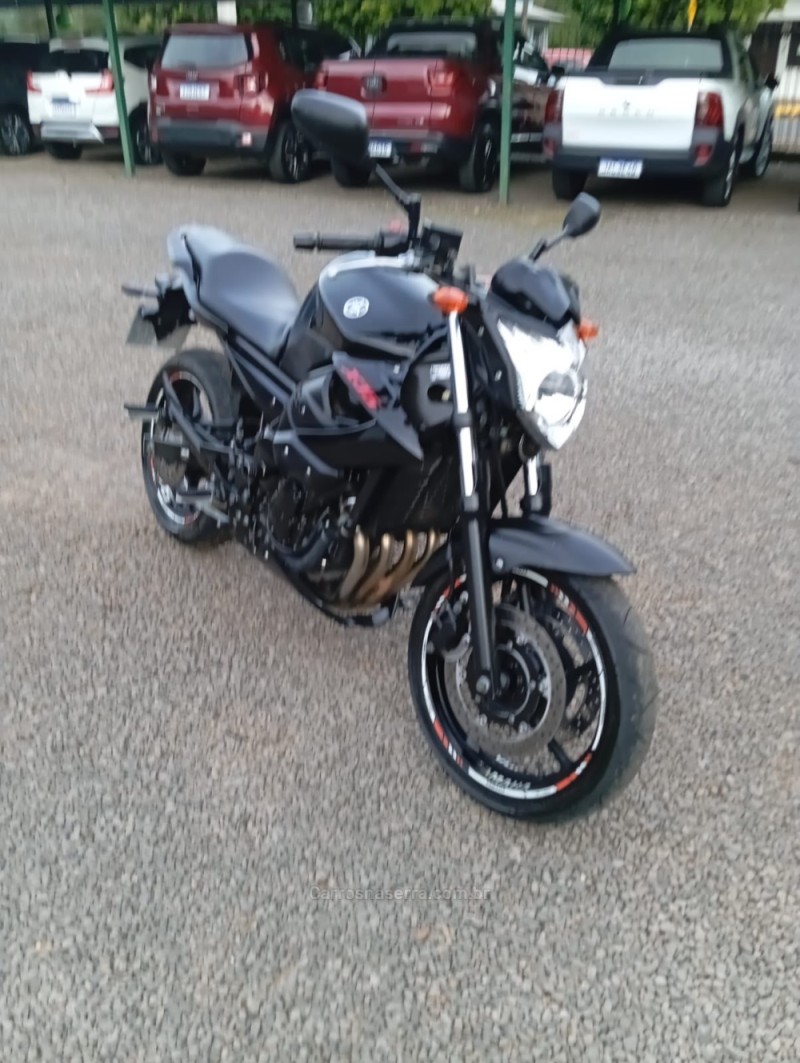 XJ6 F ABS - 2012 - PICADA CAFé