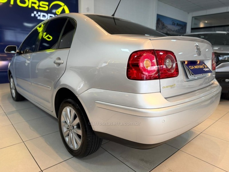 POLO SEDAN 1.6 MI 8V FLEX 4P AUTOMATIZADO - 2010 - SãO LEOPOLDO