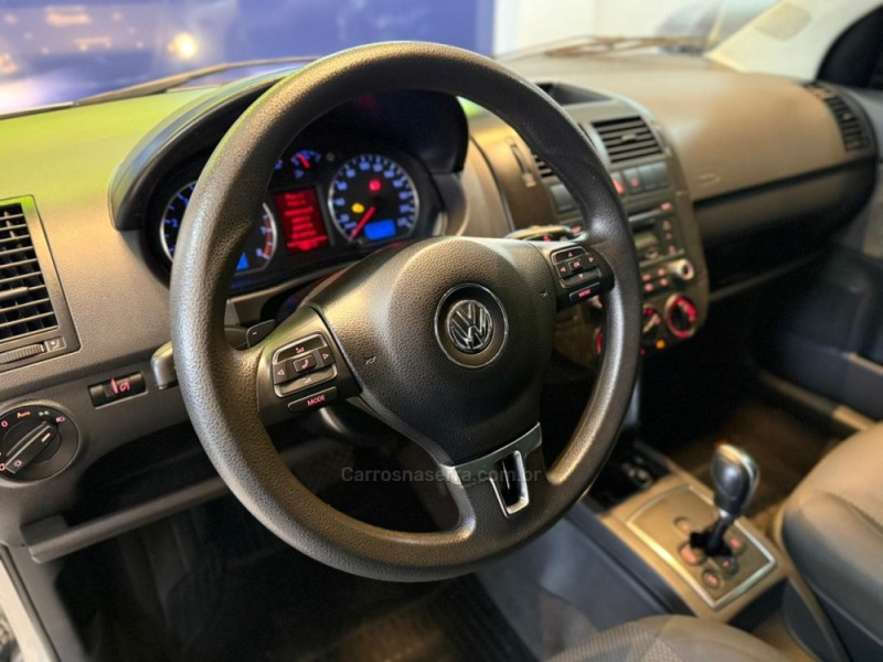 POLO SEDAN 1.6 MI 8V FLEX 4P AUTOMATIZADO - 2010 - SãO LEOPOLDO