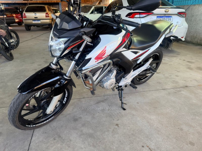 CB 250F TWISTER CBS - 2019 - CAXIAS DO SUL