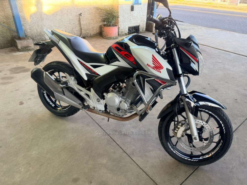 cb 250f twister cbs 2019 caxias do sul