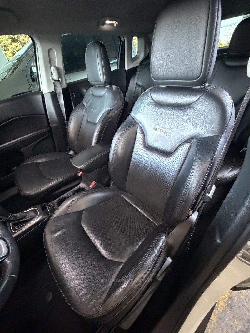 COMPASS 2.0 16V DIESEL LONGITUDE 4X4 AUTOMÁTICO - 2017 - PAROBé