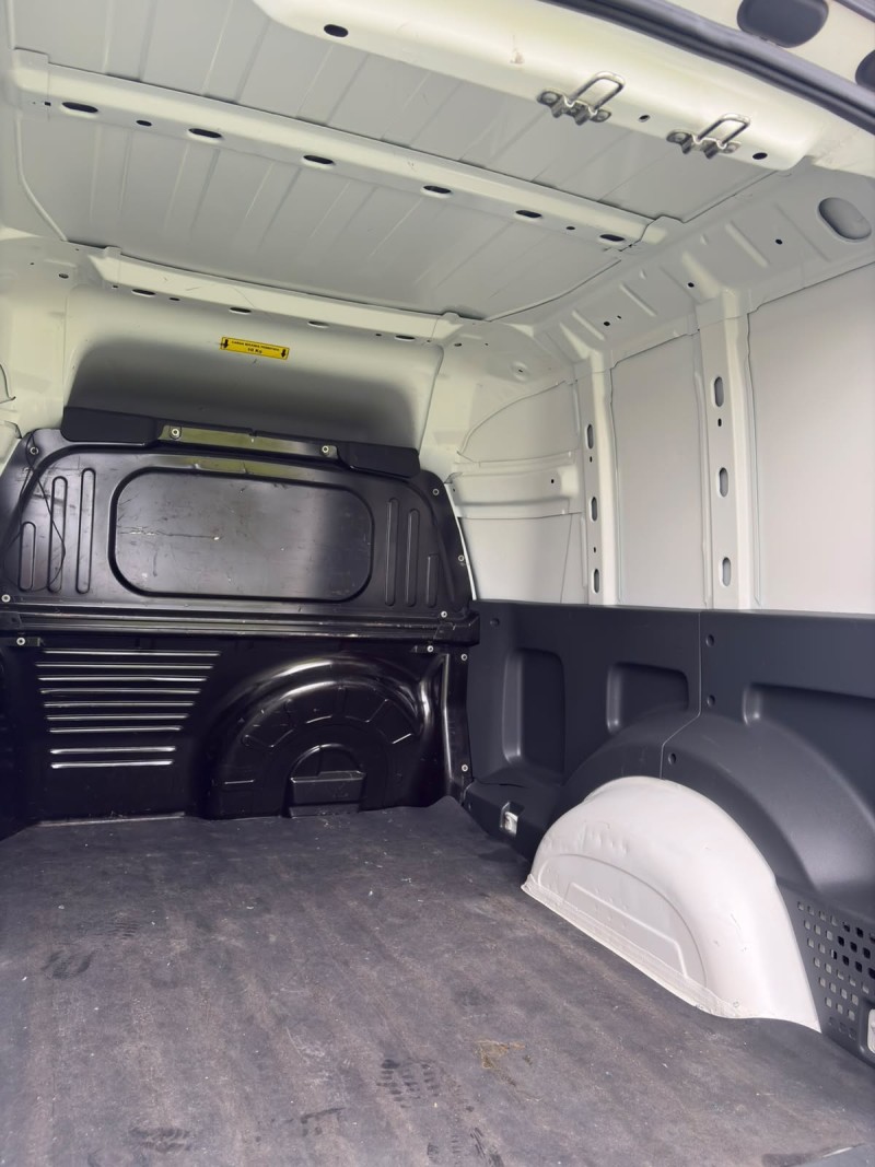 FIORINO 1.4 ENDURANCE EVO 8V FLEX 2P MANUAL - 2024 - FARROUPILHA