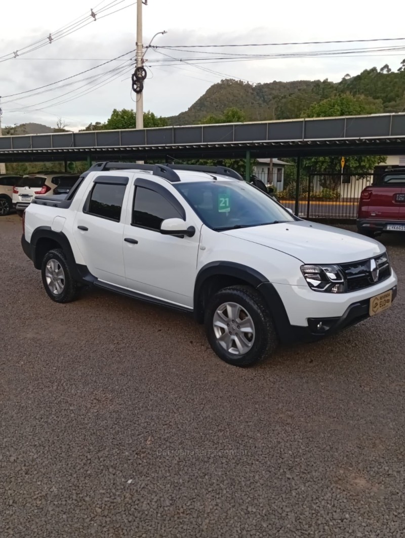 oroch 1.6 16v express flex 4p manual 2021 picada cafe