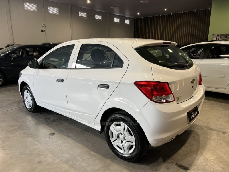 ONIX 1.0 MPFI LS 8V FLEX 4P MANUAL - 2014 - CAXIAS DO SUL