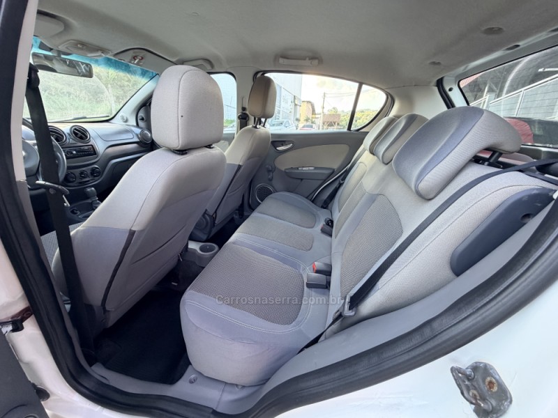 PALIO 1.6 MPI ESSENCE 16V FLEX 4P MANUAL - 2013 - FELIZ