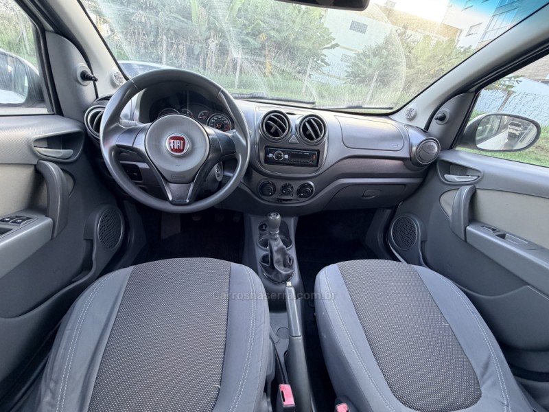 PALIO 1.6 MPI ESSENCE 16V FLEX 4P MANUAL - 2013 - FELIZ