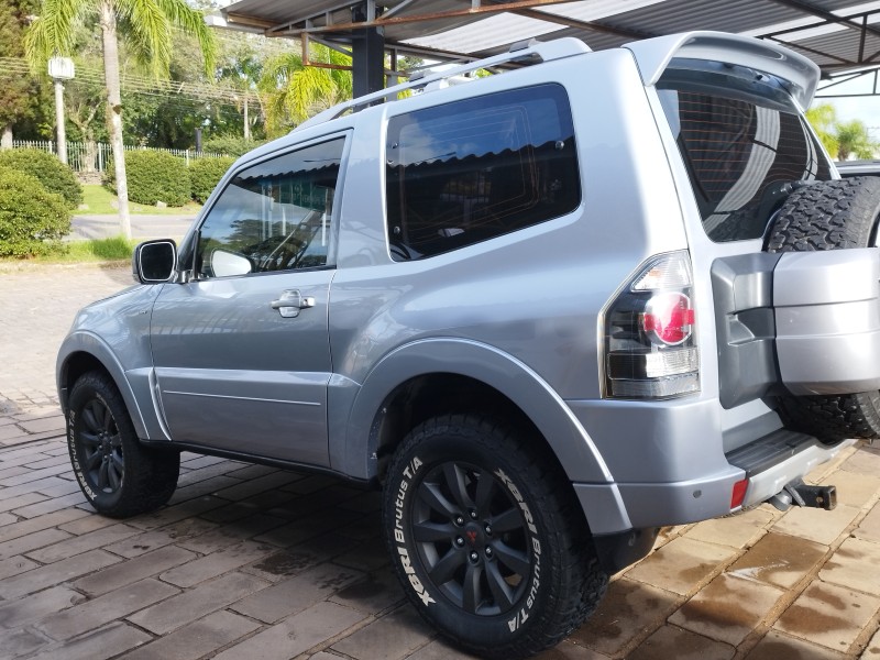 PAJERO  - 2010 - VERANóPOLIS