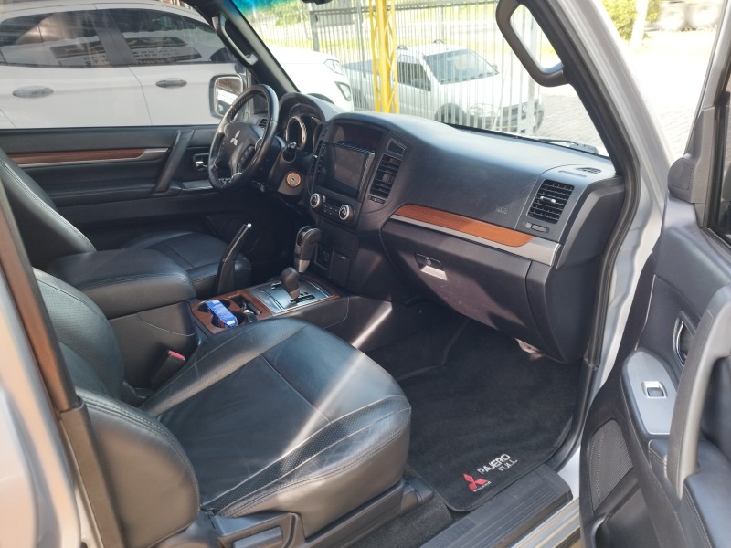 PAJERO  - 2010 - VERANóPOLIS