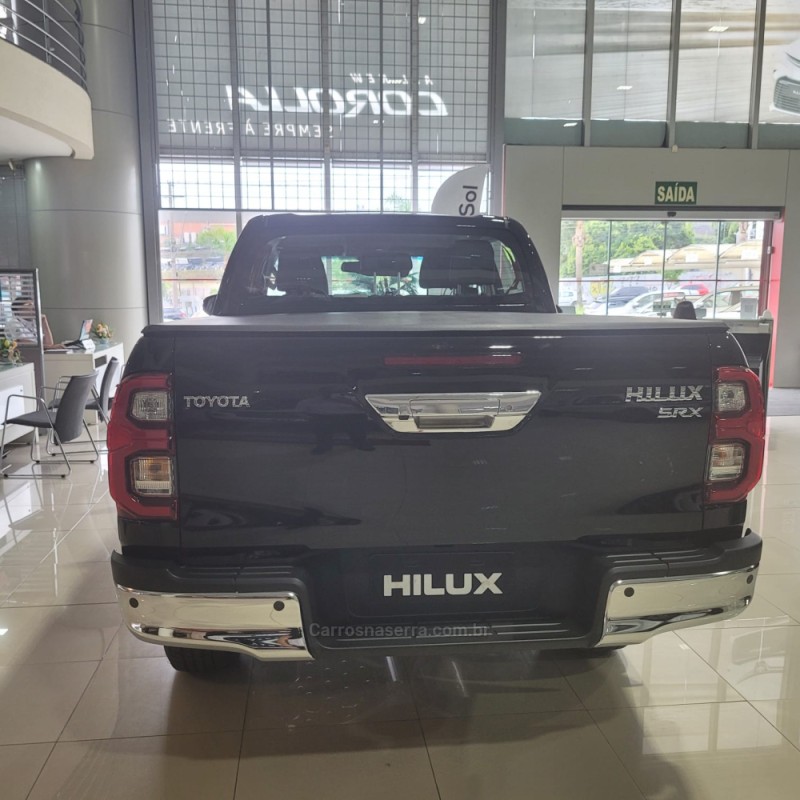 HILUX 2.8 SRX 4X4 CD 16V DIESEL 4P AUTOMÁTICO - 2025 - CAXIAS DO SUL