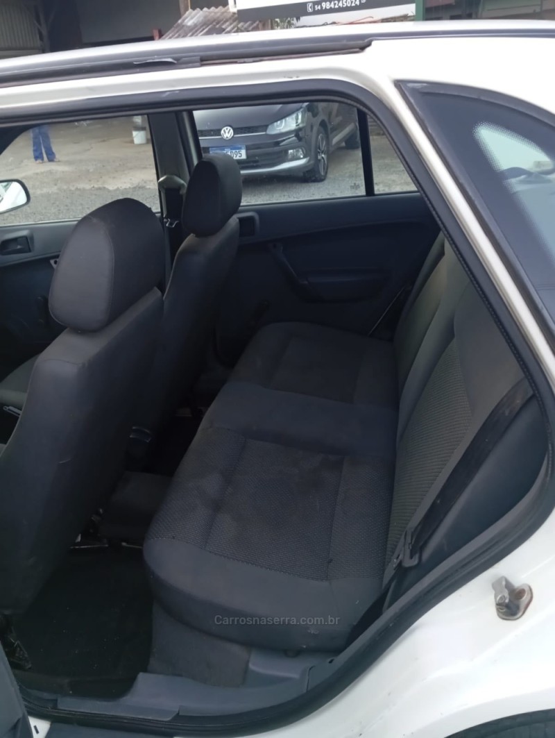 GOL 1.0 MI 8V FLEX 4P MANUAL G.IV - 2009 - PICADA CAFé