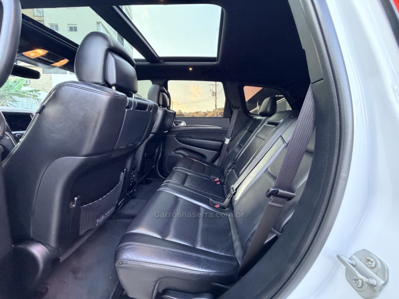 GRAND CHEROKEE 3.6 LIMITED 4X4 V6 24V GASOLINA 4P AUTOMATICO - 2018 - FELIZ