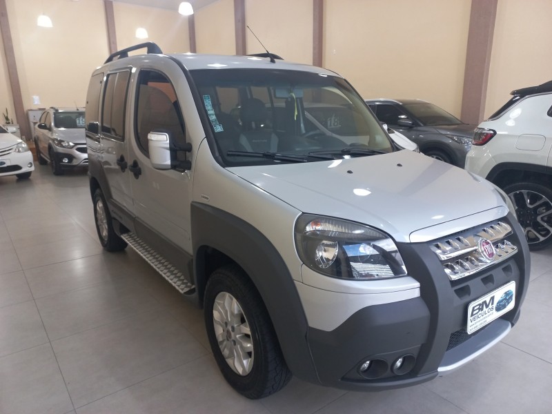 DOBLÓ 1.8 MPI ADVENTURE LOCKER 8V FLEX 4P MANUAL - 2014 - BENTO GONçALVES