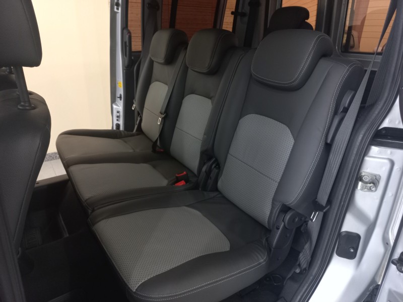 DOBLÓ 1.8 MPI ADVENTURE LOCKER 8V FLEX 4P MANUAL - 2014 - BENTO GONçALVES