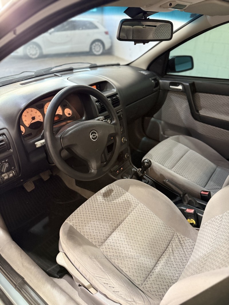 ASTRA 2.0 MPFI CD 8V GASOLINA 4P MANUAL - 2003 - ARROIO DO MEIO
