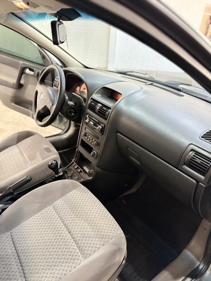 ASTRA 2.0 MPFI CD 8V GASOLINA 4P MANUAL - 2003 - ARROIO DO MEIO