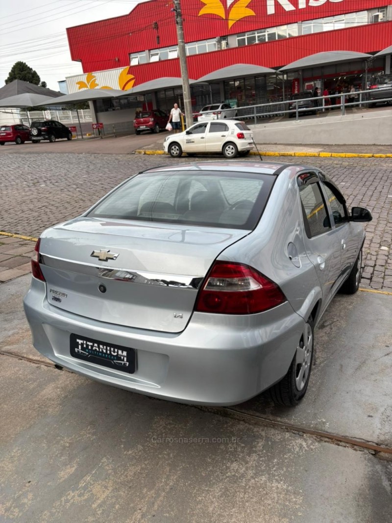 PRISMA 1.4 MPFI LT 8V FLEX 4P MANUAL - 2012 - SãO FRANCISCO DE PAULA