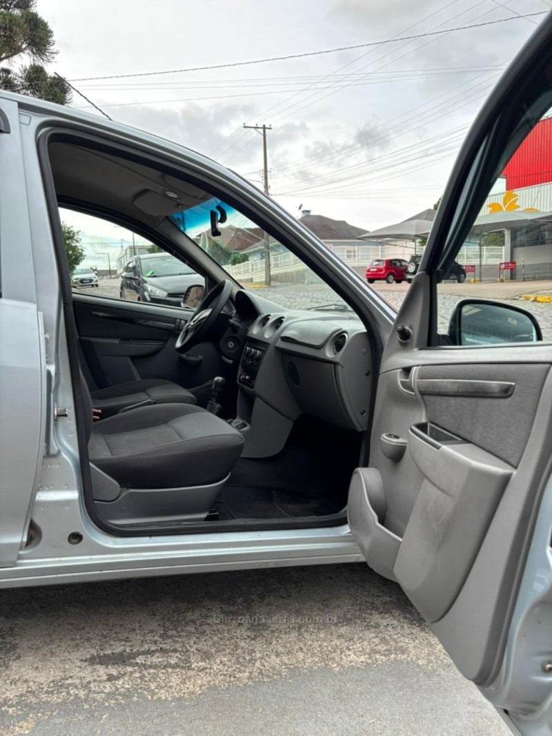 PRISMA 1.4 MPFI LT 8V FLEX 4P MANUAL - 2012 - SãO FRANCISCO DE PAULA