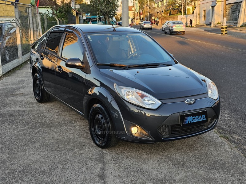 FIESTA 1.6 MPI SEDAN 8V FLEX 4P MANUAL - 2013 - CAMPO BOM