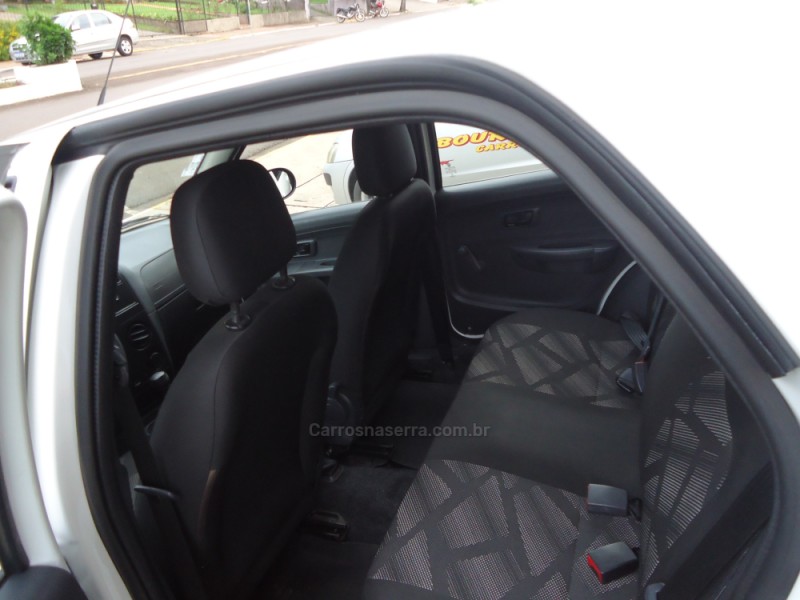 PALIO 1.0 MPI FIRE ECONOMY 8V FLEX 4P MANUAL - 2016 - SANTA CLARA DO SUL