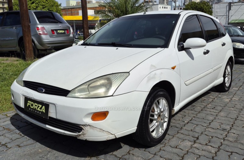 focus 1.8 16v gasolina 4p manual 2001 caxias do sul