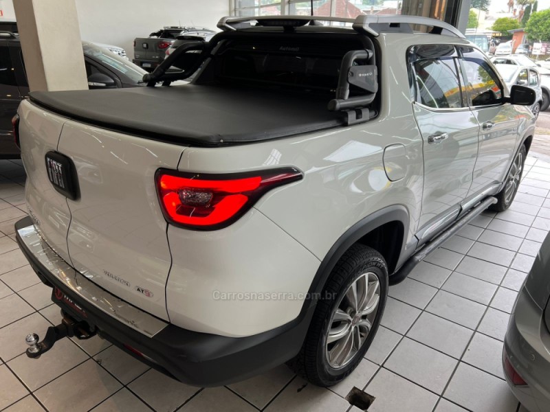 TORO 2.0 16V TURBO DIESEL VOLCANO AT9 4X4 AUTOMÁTICO - 2019 - CAXIAS DO SUL