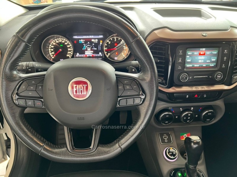 TORO 2.0 16V TURBO DIESEL VOLCANO AT9 4X4 AUTOMÁTICO - 2019 - CAXIAS DO SUL