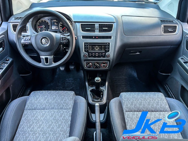 FOX 1.0 ITREND 8V FLEX 4P MANUAL - 2014 - NOVO HAMBURGO