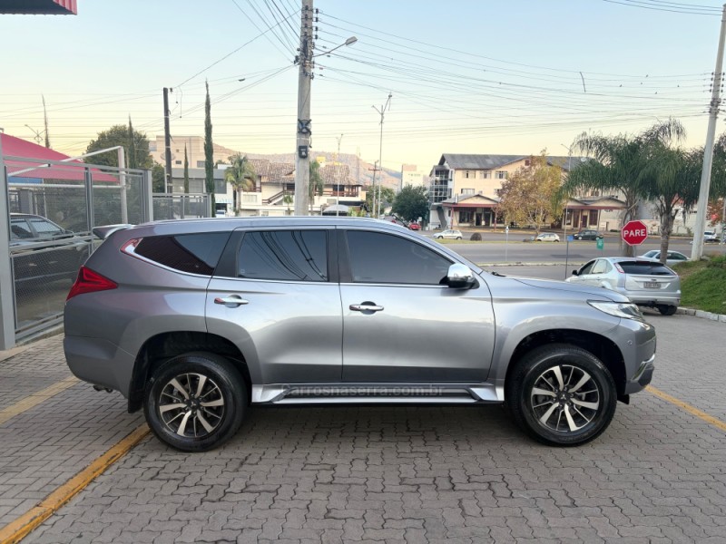 PAJERO SPORT 2.4 HPE 4X4 DIESEL 4P AUTOMÁTICA - 2020 - FELIZ