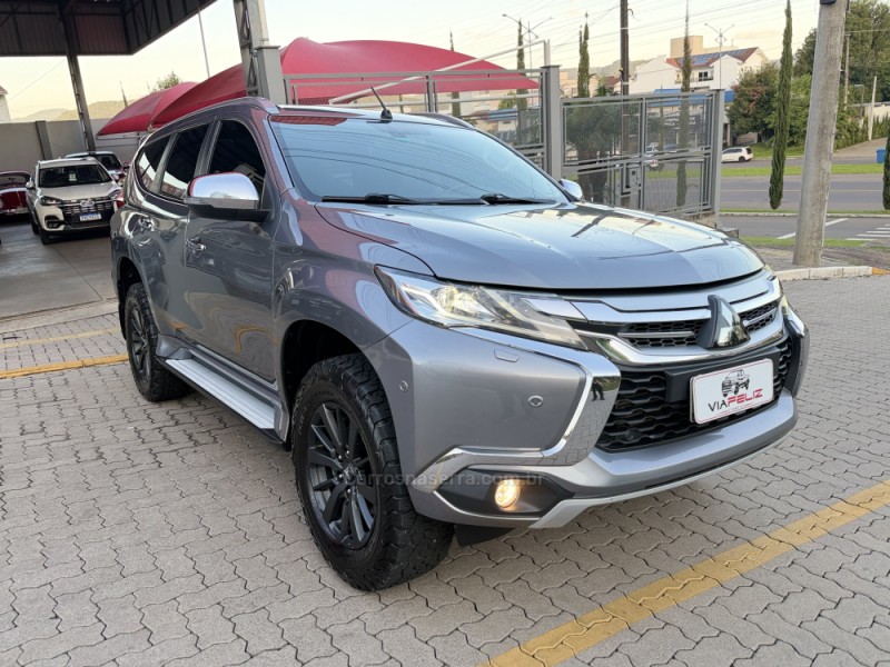 PAJERO SPORT 2.5 HPE 4X4 8V TURBO INTERCOOLER DIESEL 4P AUTOMÁTICO - 2020 - FELIZ