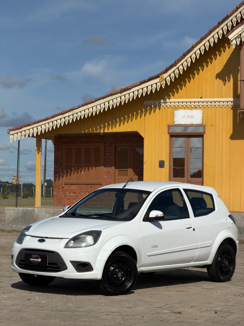 KA 1.0 MPI 8V FLEX 2P MANUAL - 2013 - ANTôNIO PRADO