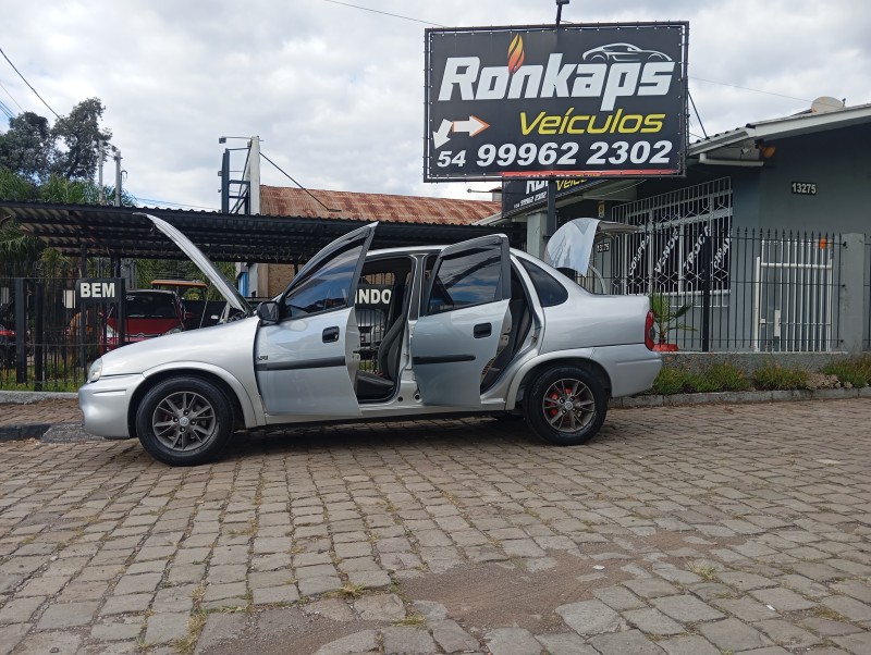 CORSA 1.0 MPFI CLASSIC SEDAN LIFE 8V FLEX 4P MANUAL - 2009 - CAXIAS DO SUL