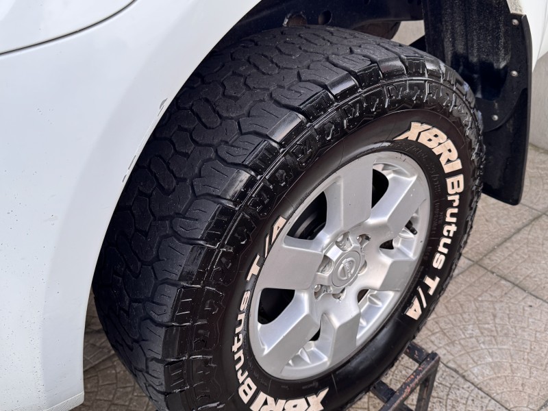 FRONTIER 2.5 PLATINUM 4X4 CD TURBO ELETRONIC DIESEL 4P AUTOMÁTICO - 2014 - CAXIAS DO SUL