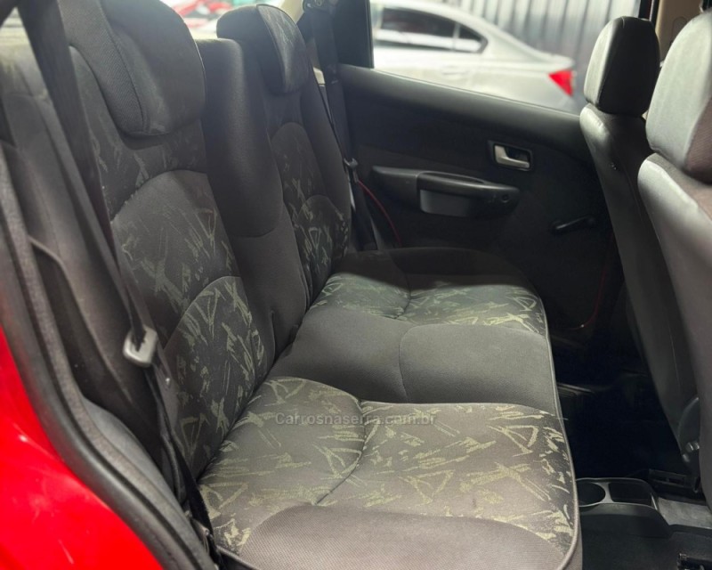 PALIO 1.8 MPI ADVENTURE WEEKEND 8V FLEX 4P MANUAL - 2006 - VACARIA