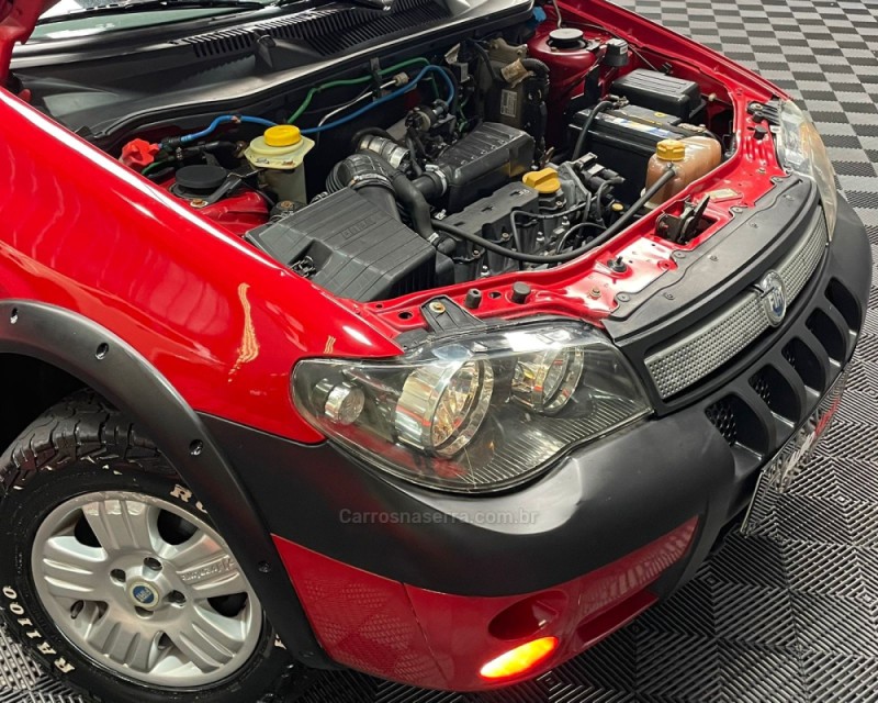 PALIO 1.8 MPI ADVENTURE WEEKEND 8V FLEX 4P MANUAL - 2006 - VACARIA