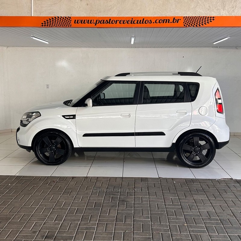 SOUL 1.6 EX 16V GASOLINA 4P AUTOMÁTICO - 2010 - VACARIA