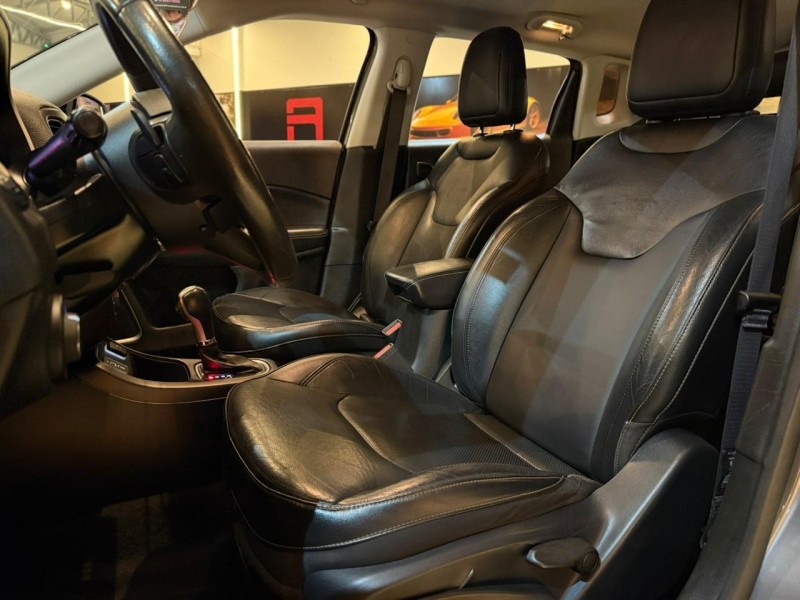 COMPASS 2.0 16V FLEX LONGITUDE AUTOMÁTICO - 2018 - NOVO HAMBURGO