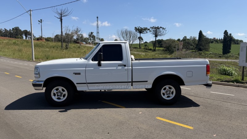 F-1000 4.3 XLT 4X2 CS TURBO DIESEL 2P MANUAL - 1997 - VILA FLORES
