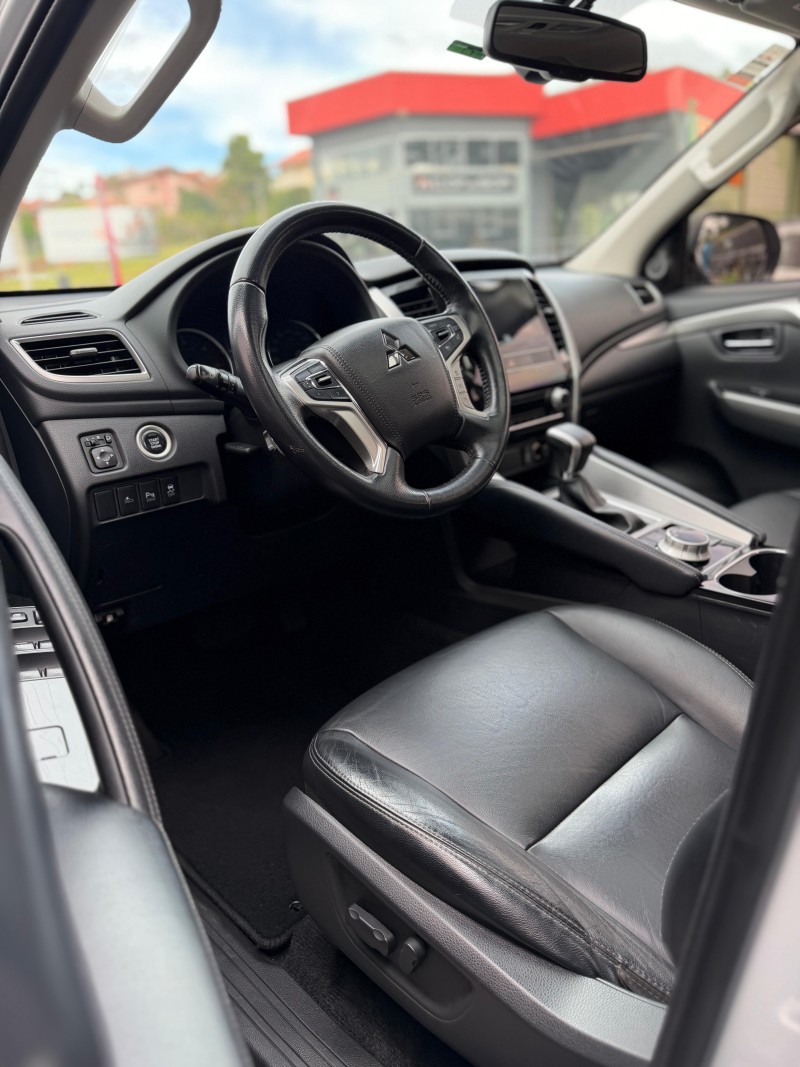 PAJERO SPORT 2.4 HPE 4X4 DIESEL 4P AUTOMÁTICA - 2021 - ANTôNIO PRADO