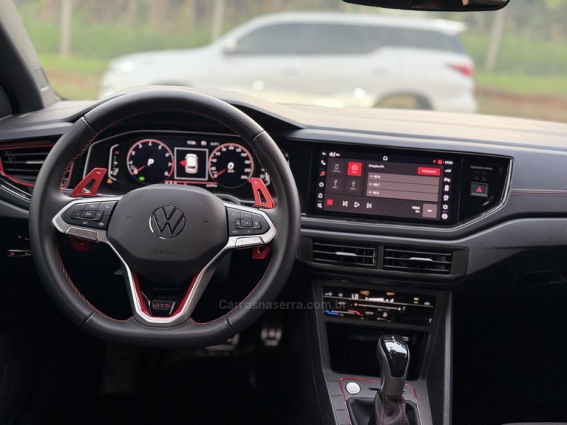 POLO 1.4 GTS 16V TURBO FLEX 4P AUTOMÁTICO - 2025 - FELIZ