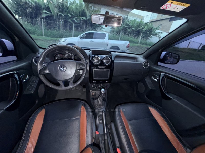 DUSTER OROCH 2.0 16V FLEX DYNAMIQUE 4P MANUAL - 2016 - FELIZ