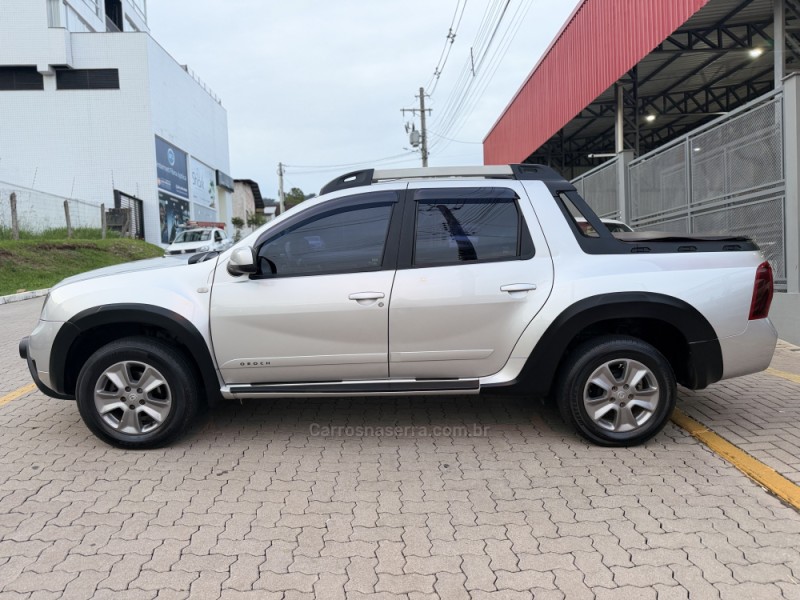 duster oroch 2.0 16v flex dynamique 4p manual 2016 feliz