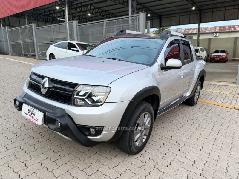 DUSTER OROCH 2.0 16V FLEX DYNAMIQUE 4P MANUAL - 2016 - FELIZ