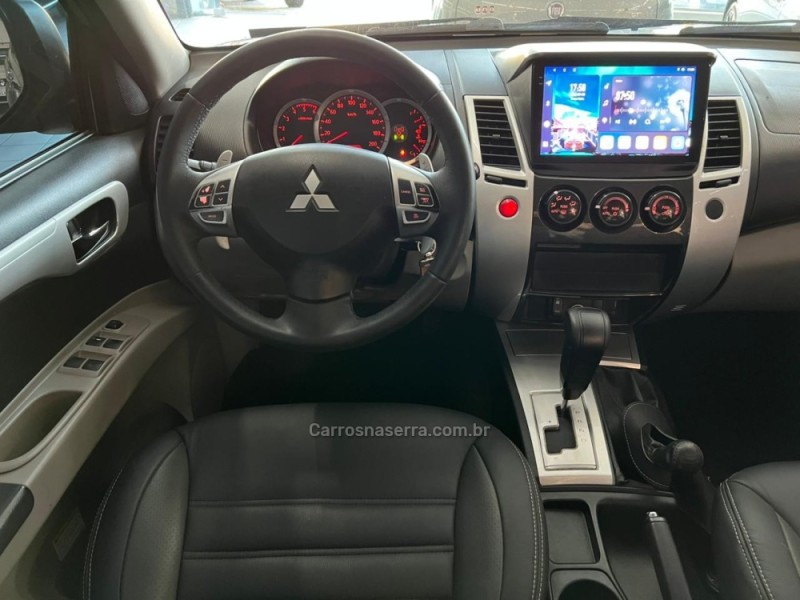 PAJERO DAKAR 3.2 HPE 4X4 7 LUGARES 16V TURBO INTERCOOLER DIESEL 4P AUTOMÁTICO - 2015 - CAXIAS DO SUL